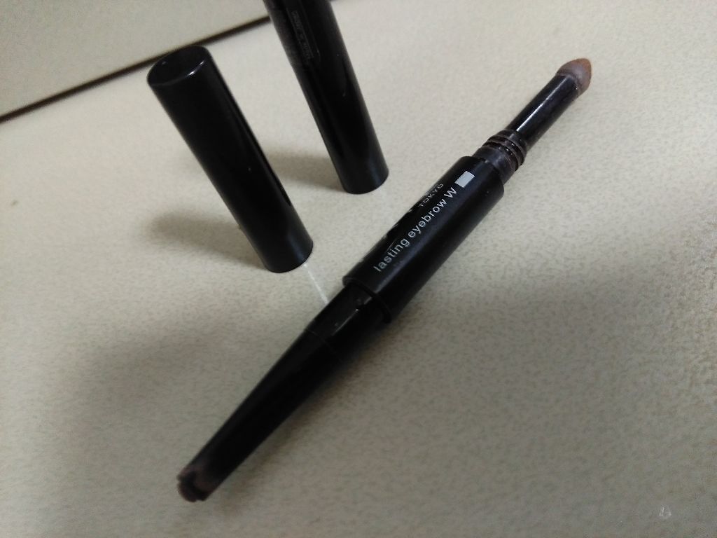 ラスティングデザインアイブロウW N(FL）/KATE/パウダーアイブロウを使ったクチコミ（2枚目）