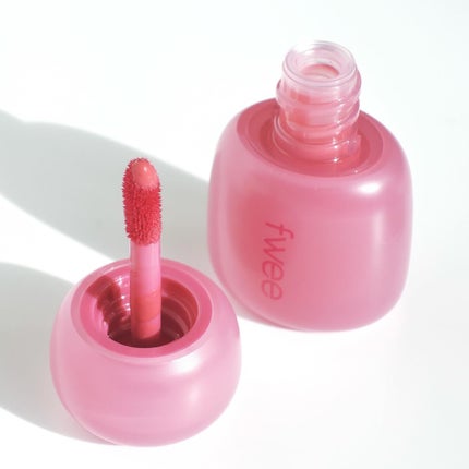 フィー ピンクオブセッションステイフィットティント/fwee/リップティントを使ったクチコミ(3枚目)