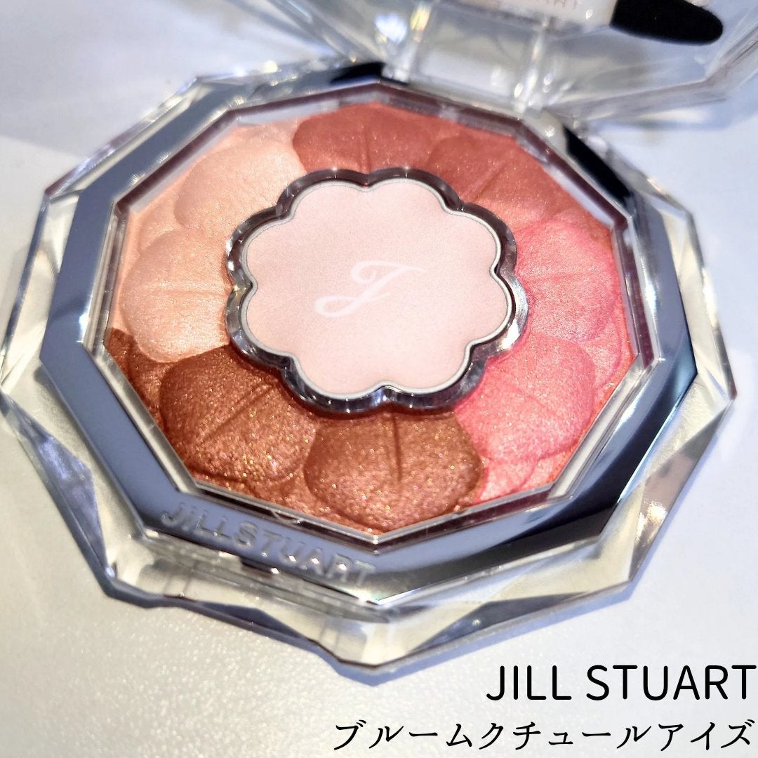 ジルスチュアート ブルームクチュール アイズ/JILL STUART/アイシャドウパレットを使ったクチコミ(1枚目)