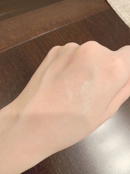 サムシングピュアブルー セント シマリング UVプロテクター/JILL STUART/日焼け止めジェルを使ったクチコミ(3枚目)