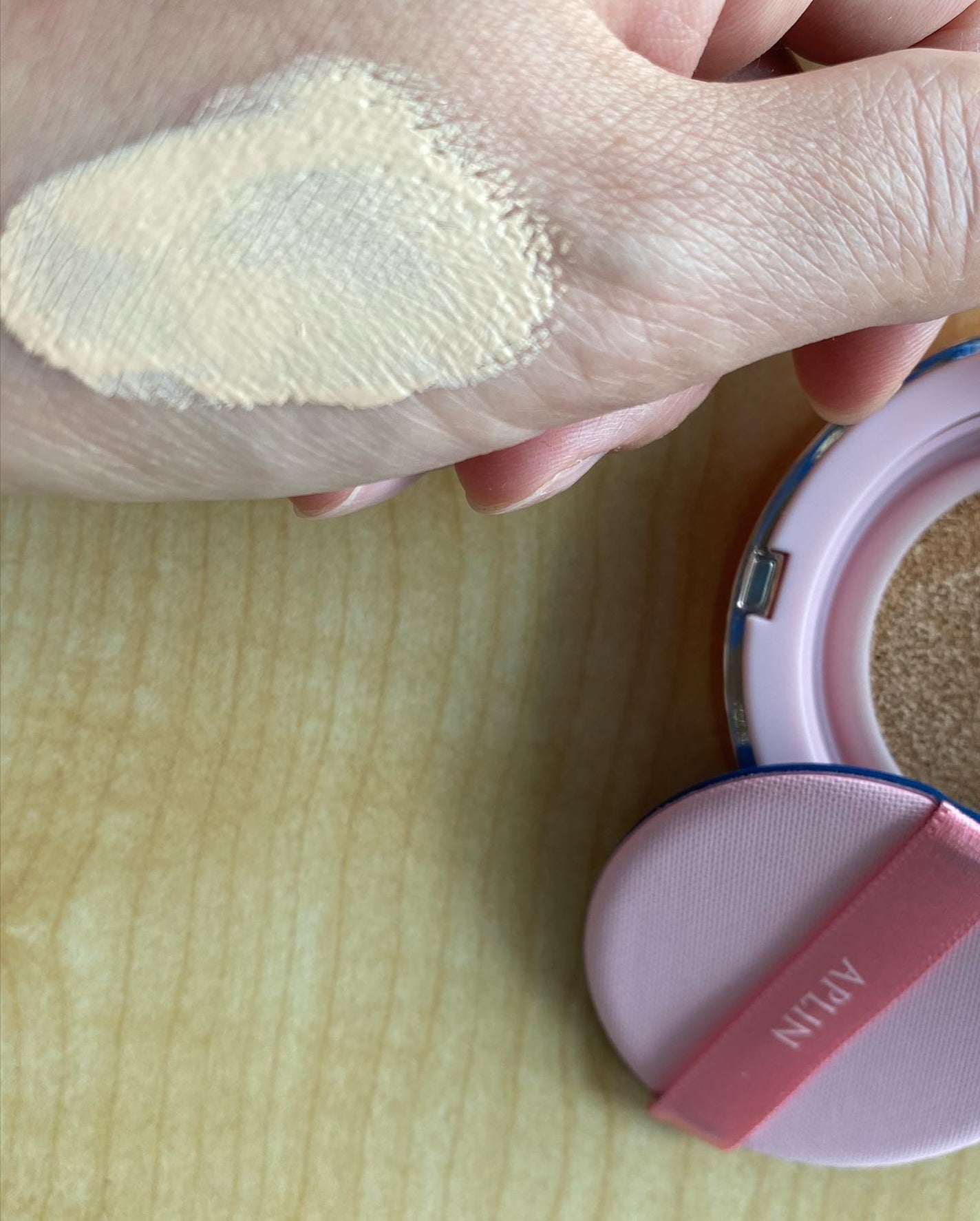 Carrie125 on LIPS 「【APLINピンクティーツリーカバーアップグロウクッション 1..」(4枚目)