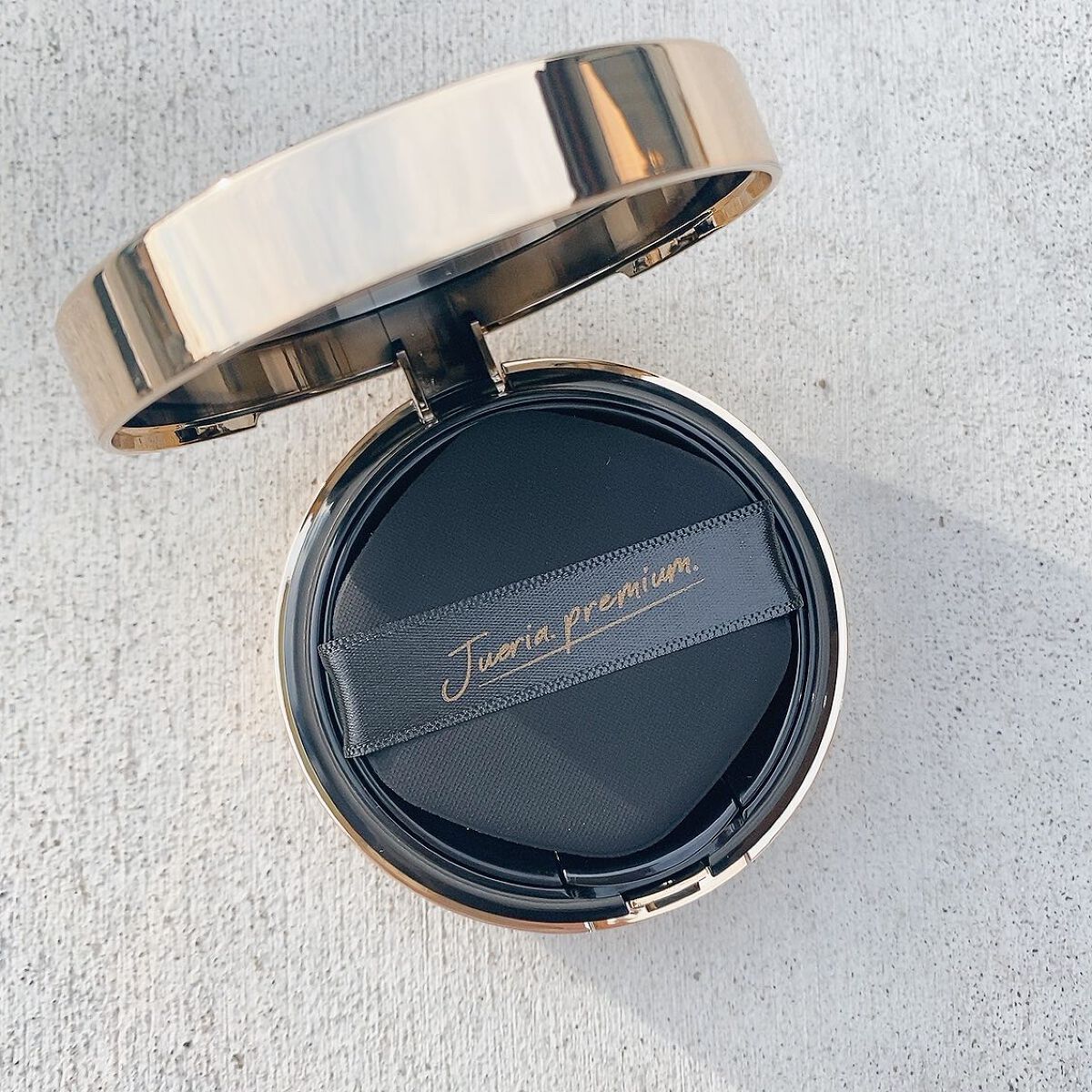 プレミアムニードルファンデーション ナチュラルベージュ/ジュエリアプレミアム/クッションファンデーションを使ったクチコミ（2枚目）