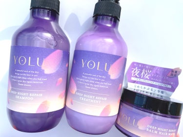 YOLU ヨル サクラ ディープナイトリペアシャンプー/トリートメントのクチコミ「やっぱりヘアケアはYOLUが好き。



• ───── ✾ ───── •


YOLU
ヨ.....」（1枚目）