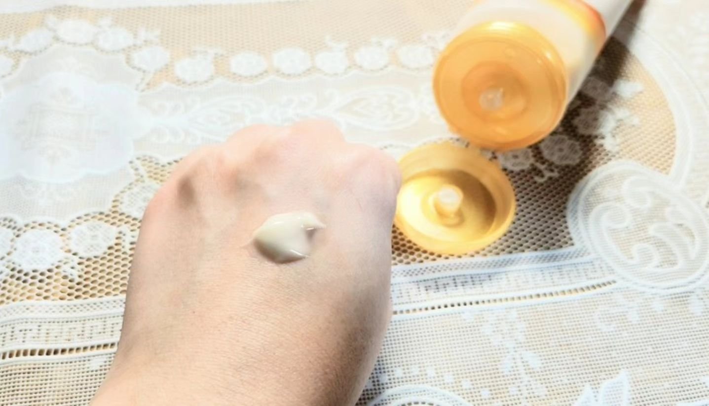 アンドハニー　メルティモイスト ハンドクリーム/&honey/ハンドクリームを使ったクチコミ（2枚目）