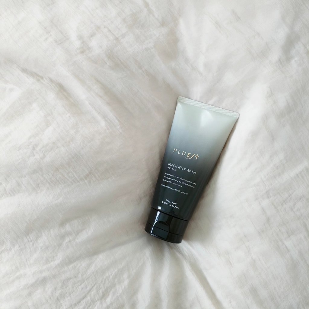 BLACK JELLY WASH（ブラックジェリーウォッシュ）/PLUEST/その他洗顔料を使ったクチコミ（3枚目）