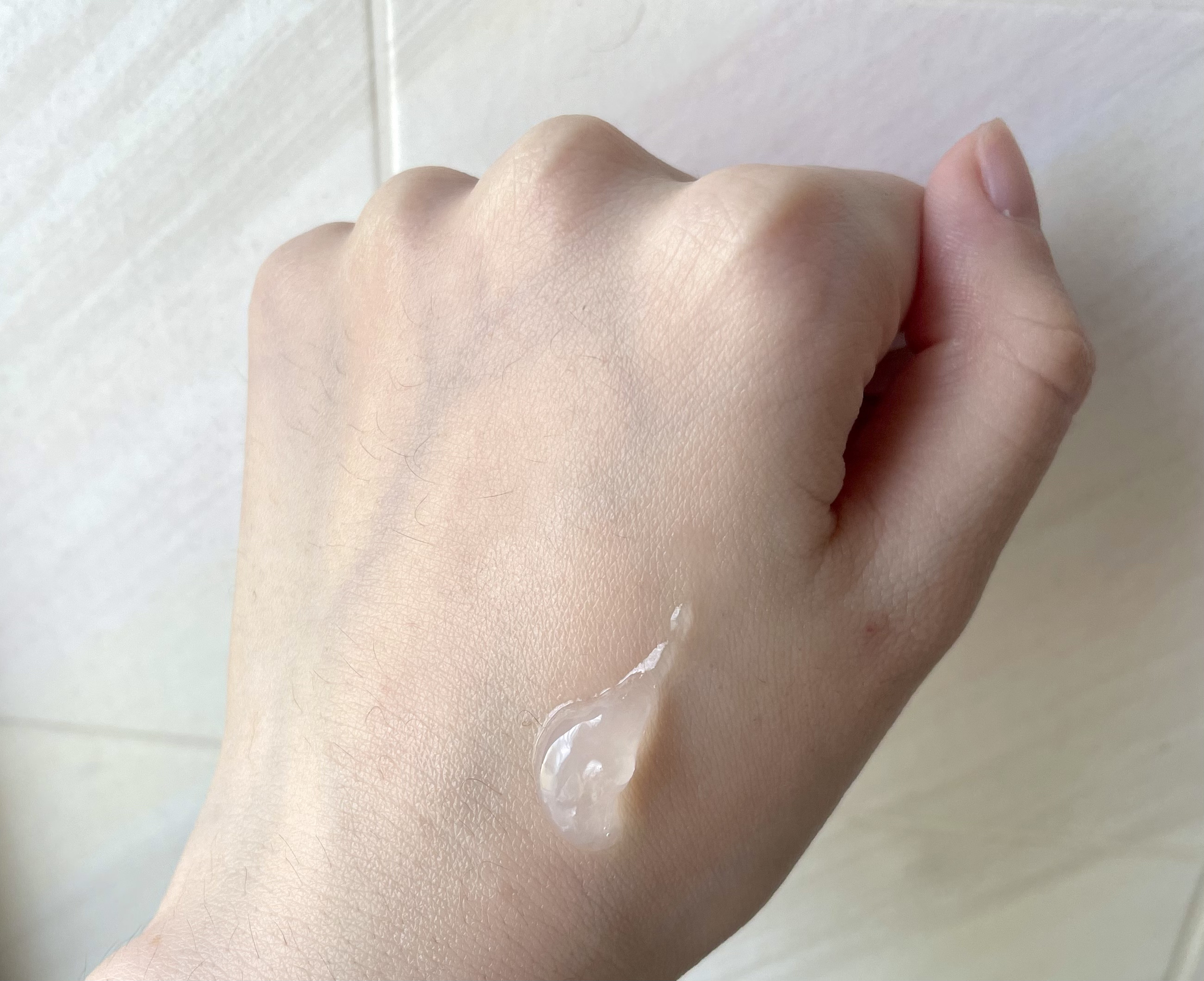 ワセリンHG チューブ (化粧用油)/大洋製薬/ボディクリームを使ったクチコミ（2枚目）