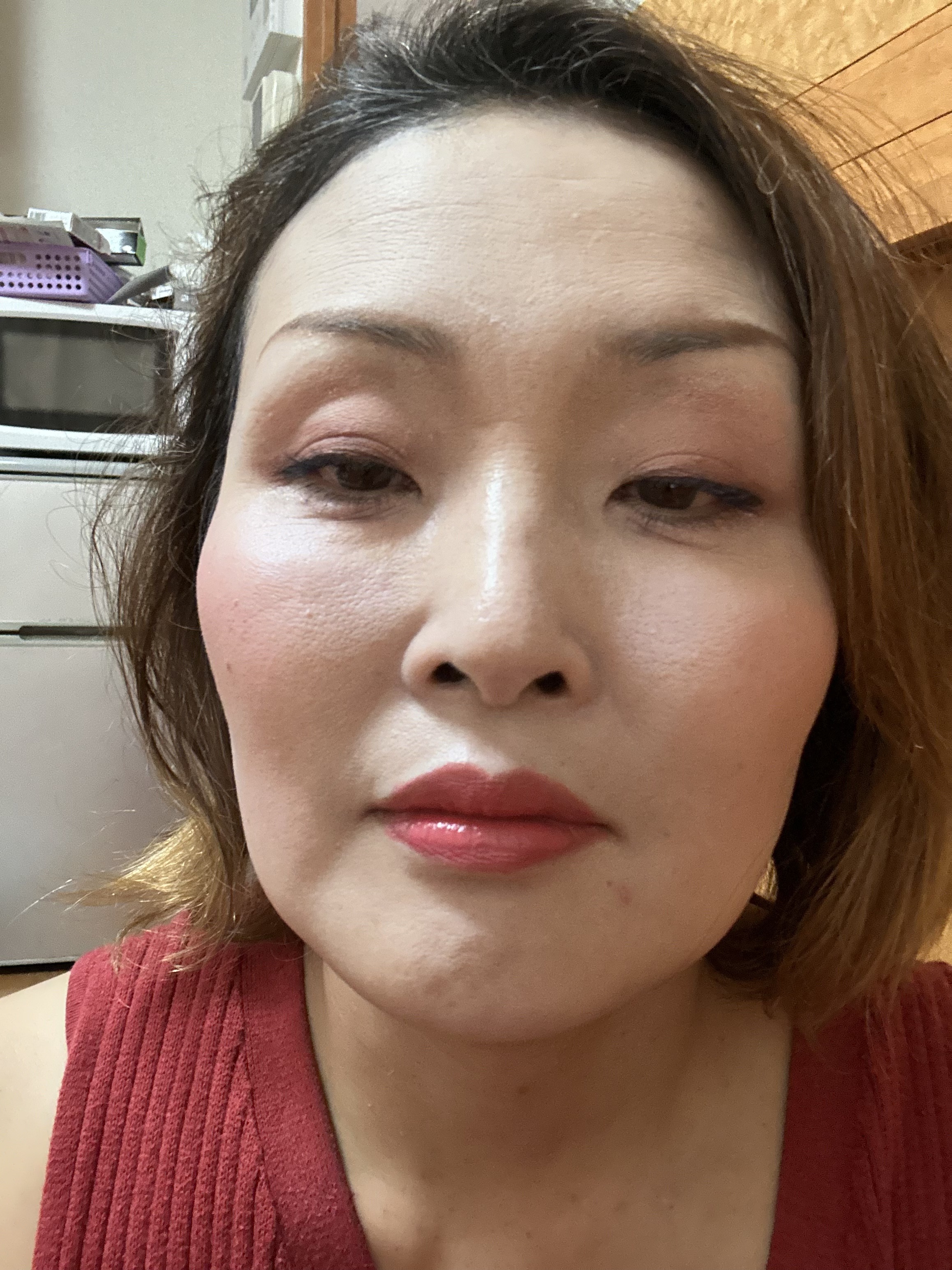 ラスティング フィニッシュ クリーミィモイスト リップスティック 002 ヘルシーな可愛さイノセントベイビーピンク/リンメル ロンドン/口紅を使ったクチコミ（2枚目）