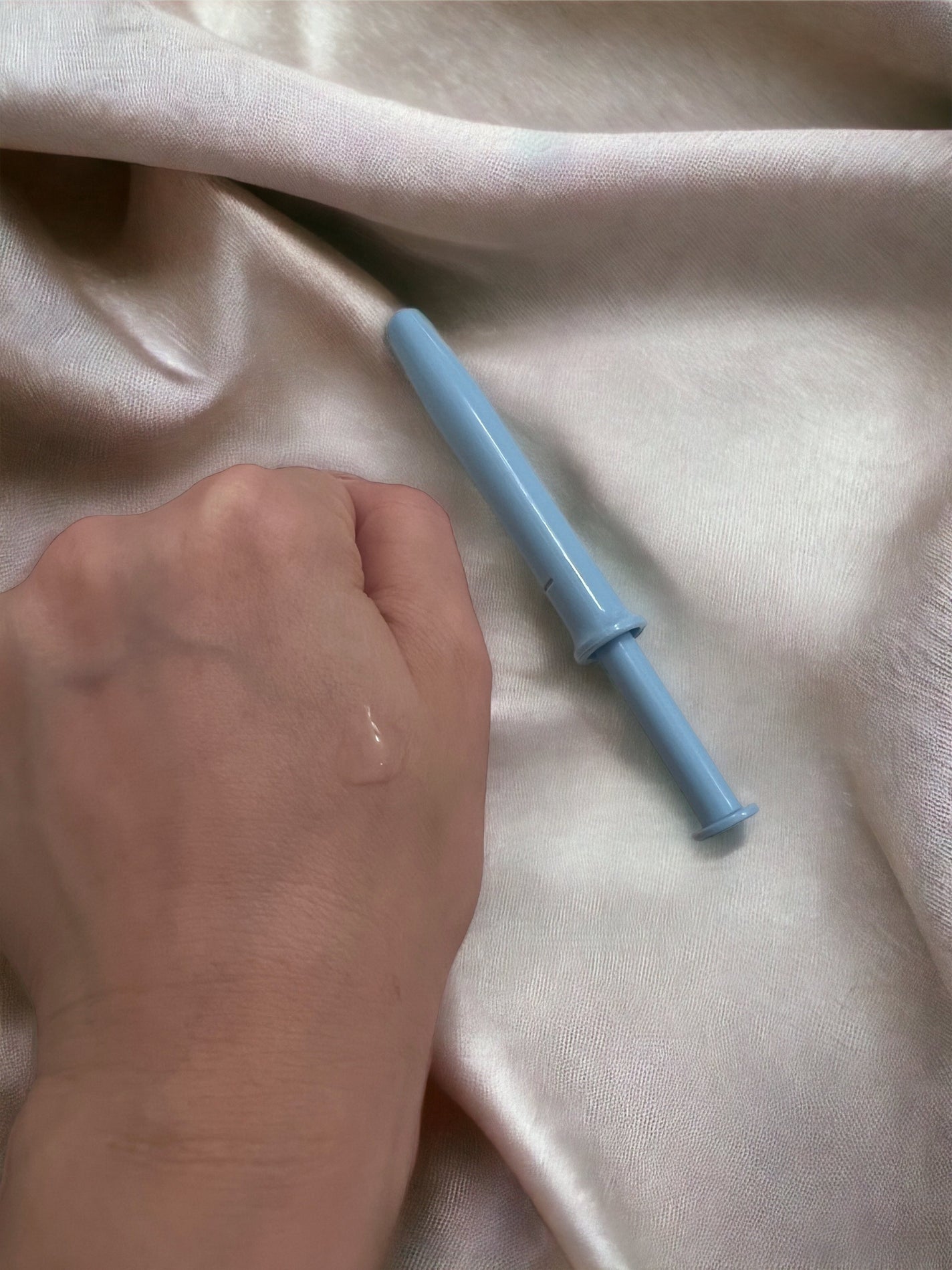 あやこ @フォロバ100 on LIPS 「女性の悩みって中々相談しづらい。でも意外とみんな色々と悩みがあ..」(4枚目)