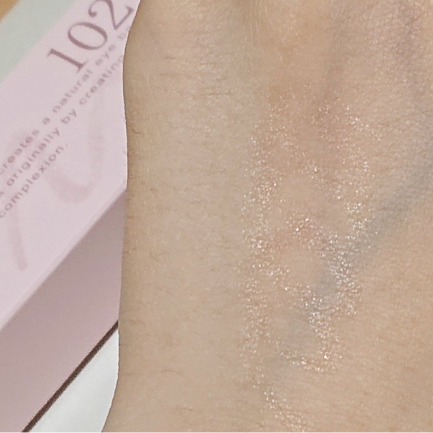 ぷっくりアイカラーペンシル/ミゼルエディ/スティックアイシャドウを使ったクチコミ(3枚目)