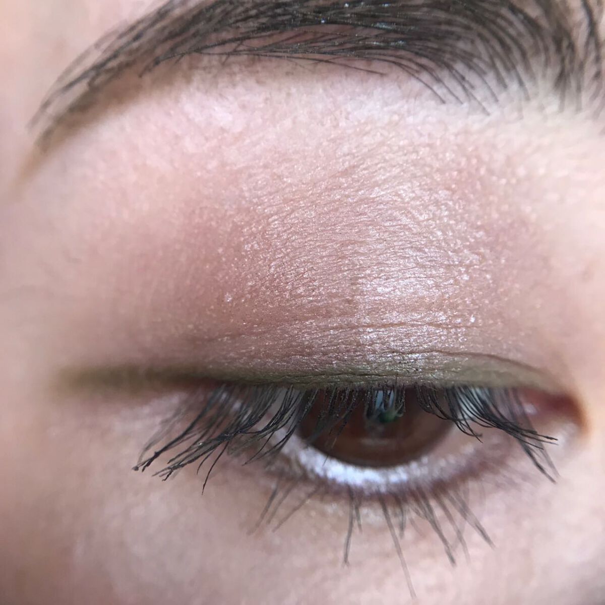 Galaxy Shadow（ギャラクシーシャドウ）/LB/単色アイシャドウを使ったクチコミ（3枚目）