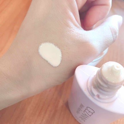 皮脂テカリ防止下地/CEZANNE/化粧下地を使ったクチコミ(2枚目)