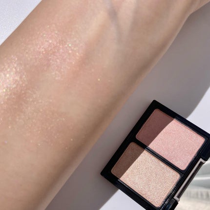 しろいぱんだ on LIPS 「クラブコスメチックスから質感・ニュアンスを変えてくれるニュアン..」(8枚目)