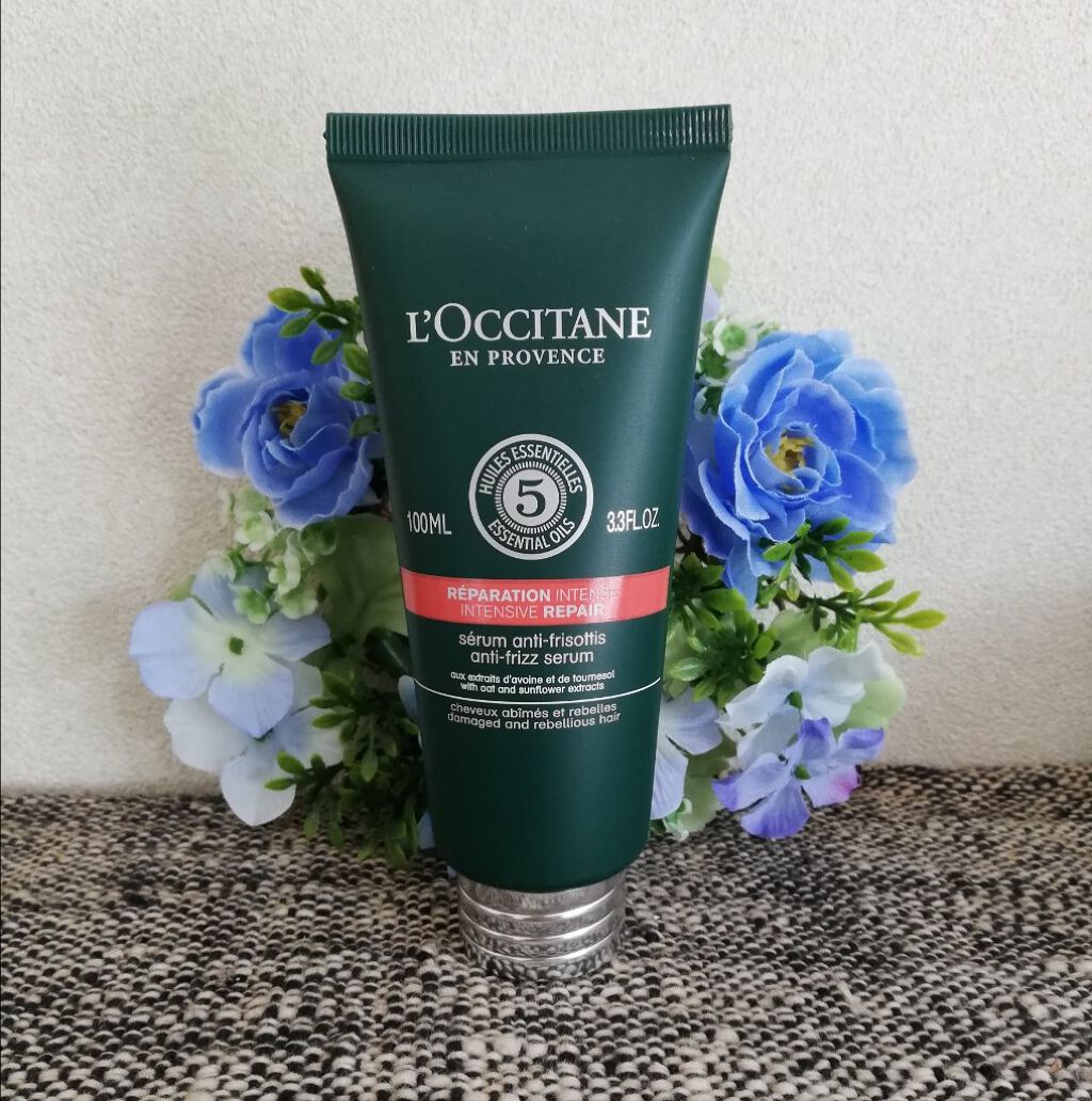 ファイブハーブス リペアリングヘアミルクセラム/L'OCCITANE/ヘアミルクを使ったクチコミ（1枚目）