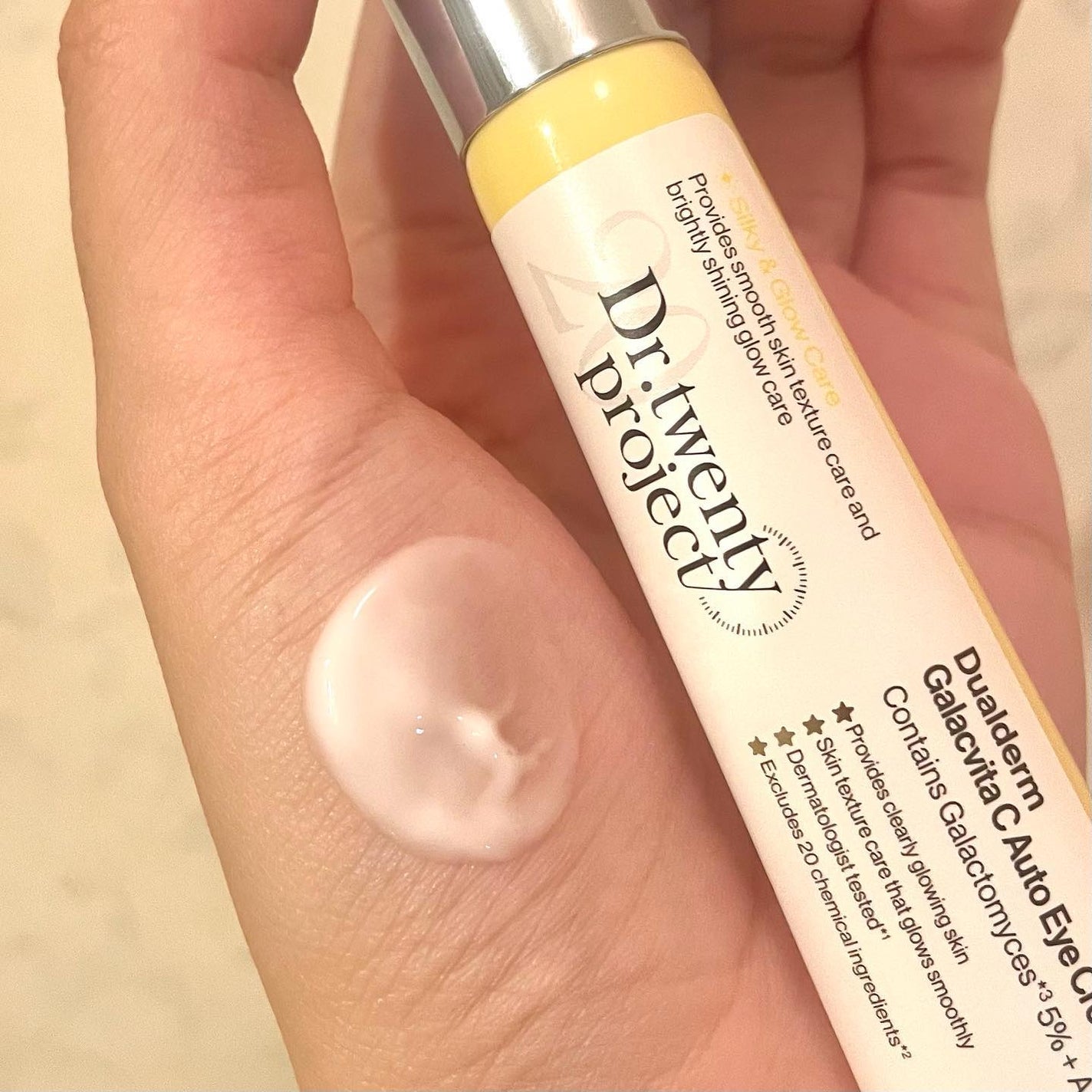 デュアルダムガーラックビタCオートアイクリーム/Dr.Twenty Project/アイケア・アイクリームを使ったクチコミ(2枚目)