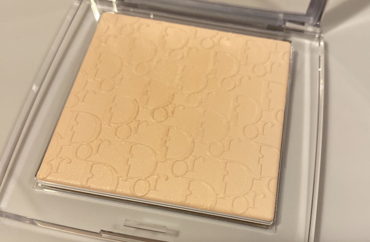 ディオール バックステージ フェイス＆ボディ パウダー 0N ニュートラル/Dior/プレストパウダーを使ったクチコミ（3枚目）
