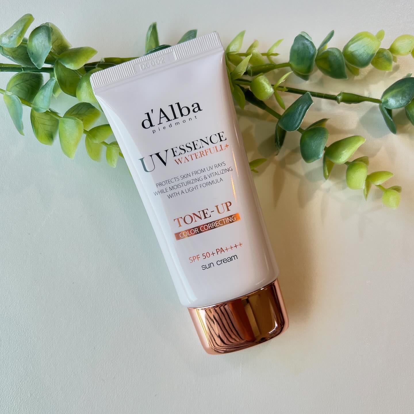 ウォータフルトーンアップサンクリーム/ダルバ/日焼け止めクリームを使ったクチコミ（2枚目）