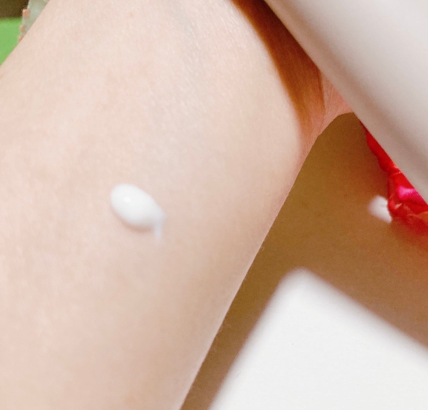 ホワイトニングヴェールプライマー/rafuna/化粧下地を使ったクチコミ(3枚目)