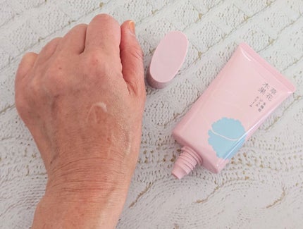 草花木果 多機能ジェルクリーム/草花木果/オールインワン化粧品を使ったクチコミ(3枚目)