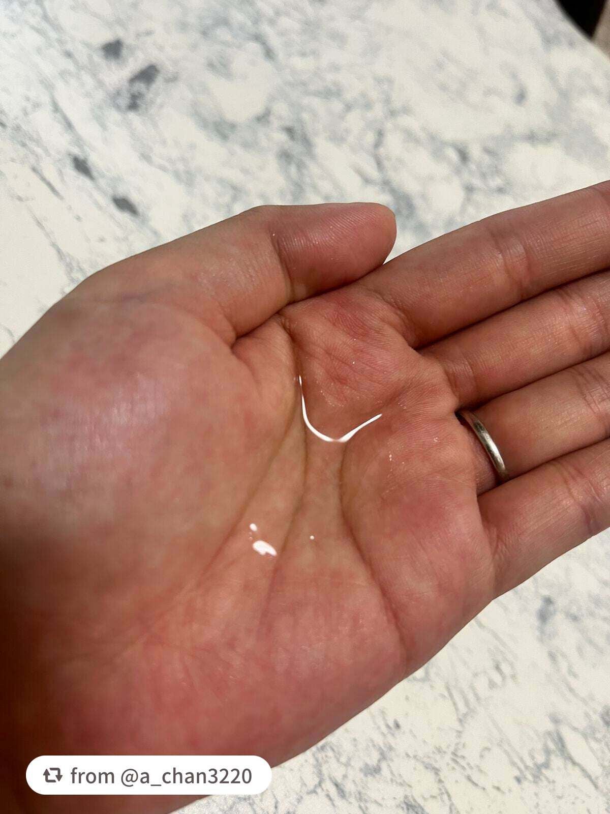 プルント ディープリペア美容液ヘアオイル/Purunt./ヘアオイルを使ったクチコミ(2枚目)