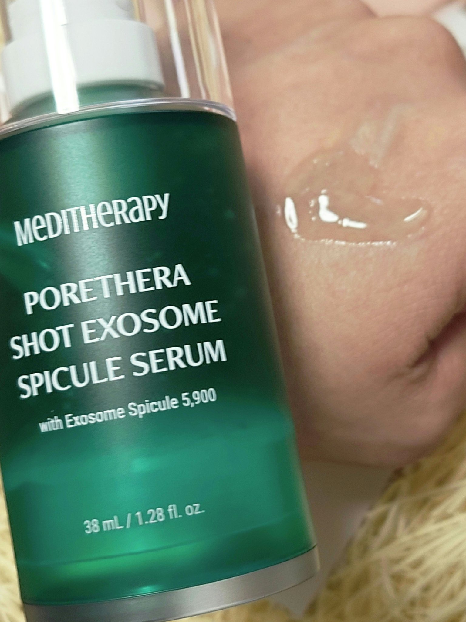 ポアセラショットエクソソームスピキュールセラム＆ ミニマイザー美顔/MEDITHERAPY/美容液を使ったクチコミ（2枚目）