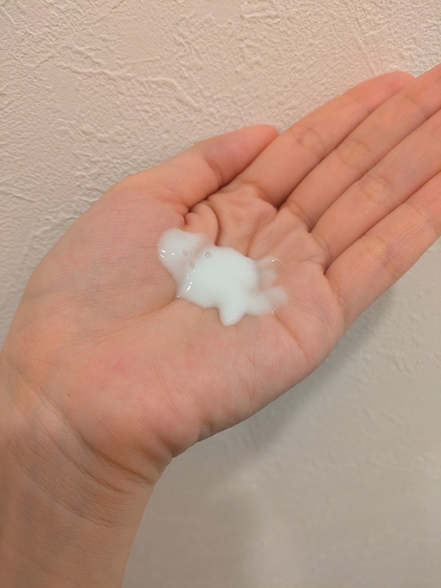 モイスチュア フェイス&ボディローション/カルテHD/ボディローションを使ったクチコミ(2枚目)