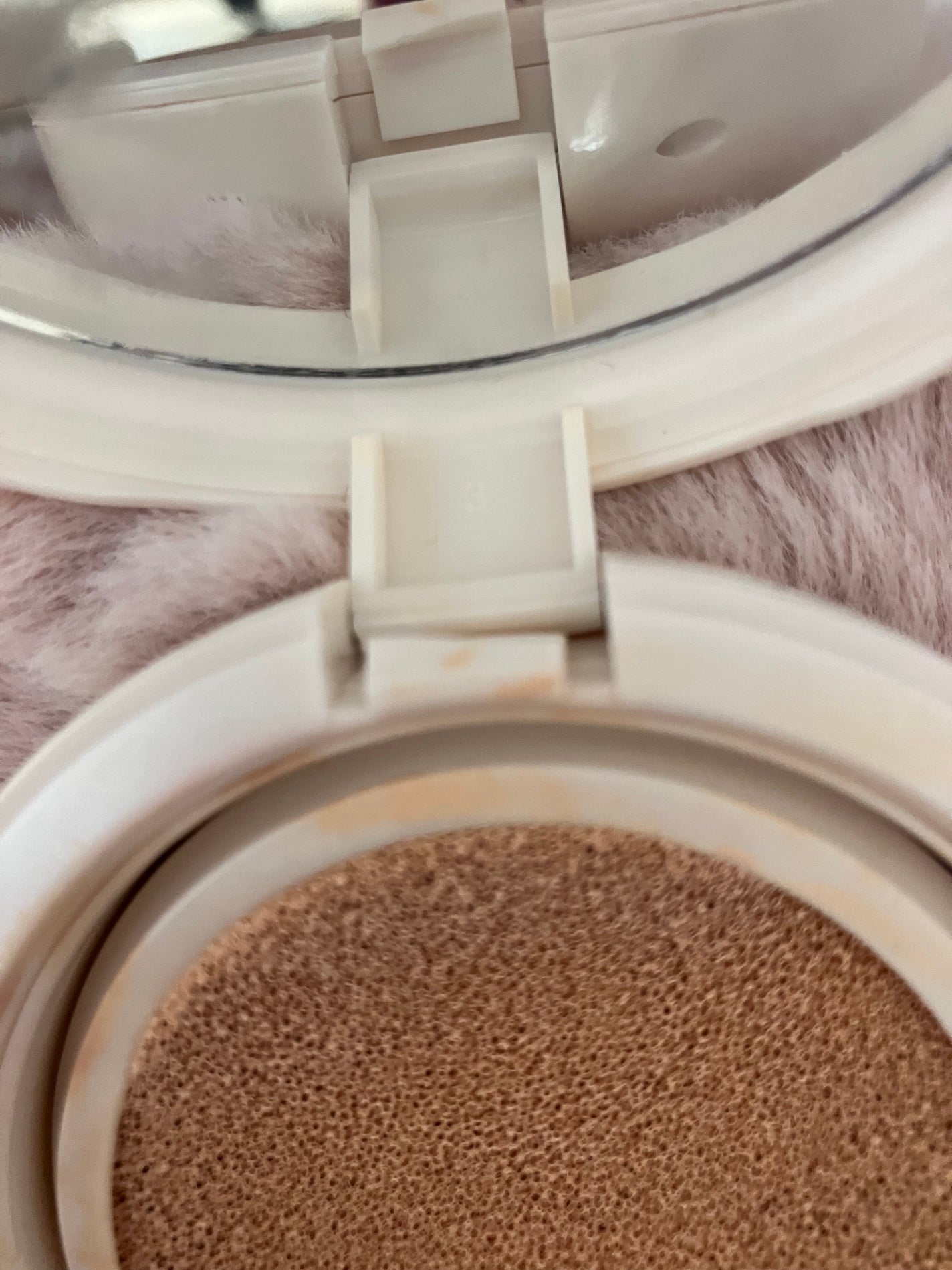 フィクシングヌードクッション/too cool for school/クッションファンデーションを使ったクチコミ(2枚目)