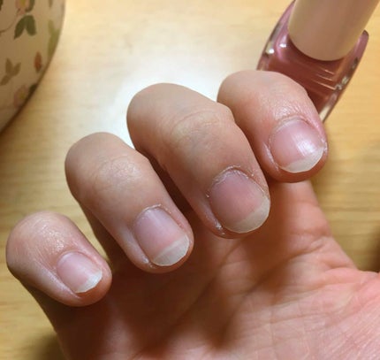 ネイルファンデーション/パラドゥ/マニキュアを使ったクチコミ(2枚目)
