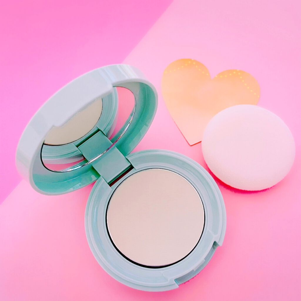 オイルコントロールパウダー＜医薬部外品＞/ファンケル/プレストパウダーを使ったクチコミ（2枚目）