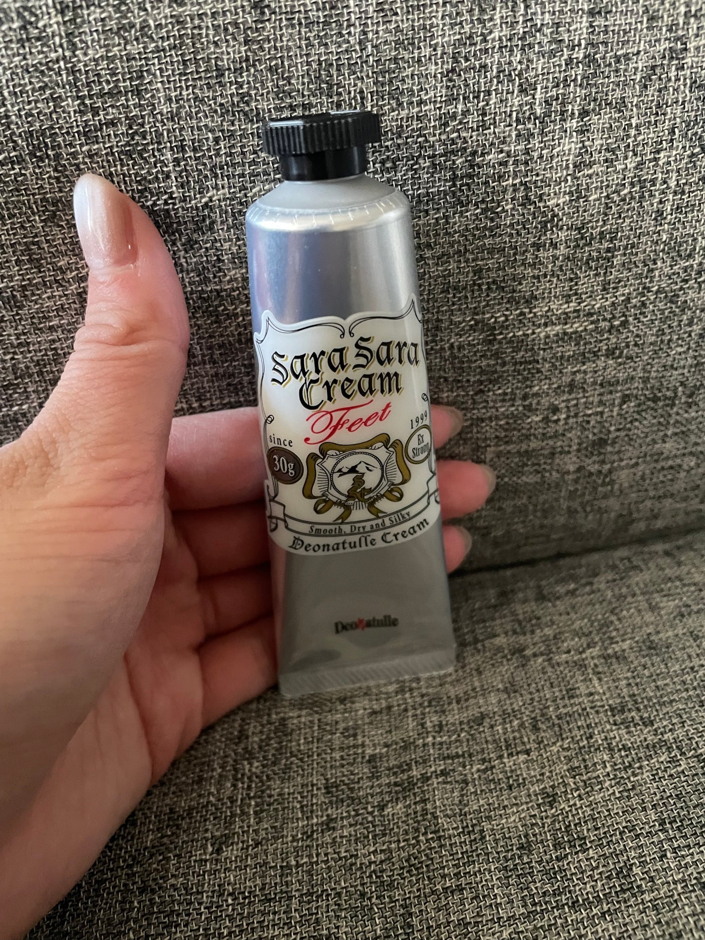 薬用足指さらさらクリーム/デオナチュレ/デオドラント・制汗剤を使ったクチコミ(2枚目)