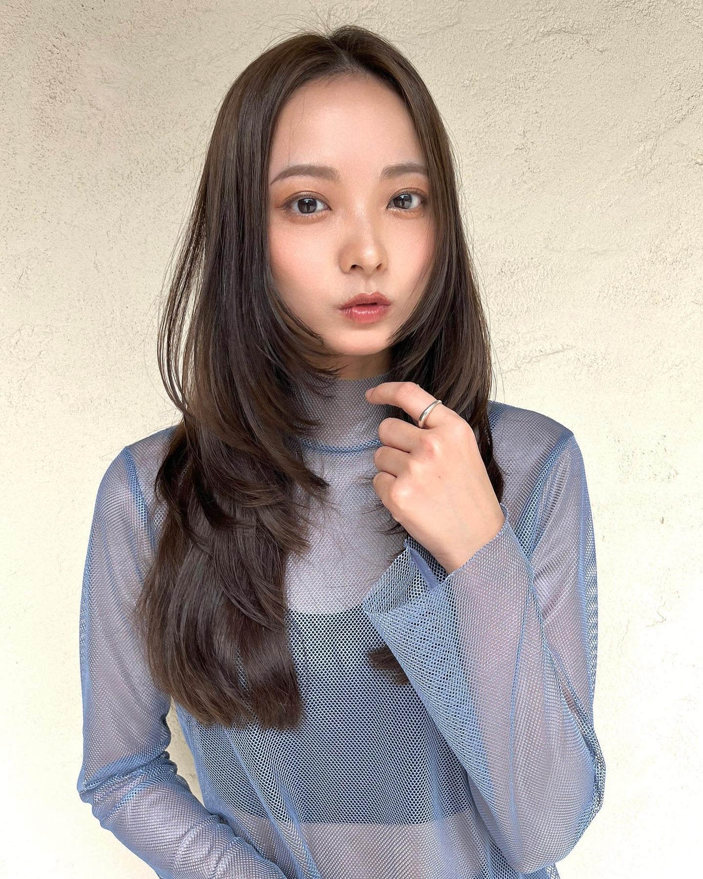 HARUNA on LIPS 「ロングヘアも、柔らかなレイヤースタイルに☺️🌸少し🤏動きのある..」(4枚目)