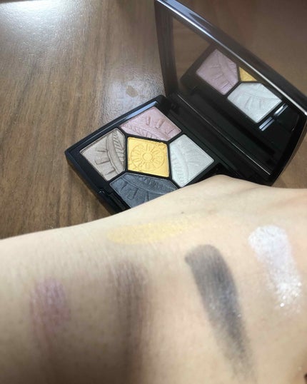 サンク クルール<パワー ルック>/Dior/アイシャドウパレットを使ったクチコミ(2枚目)
