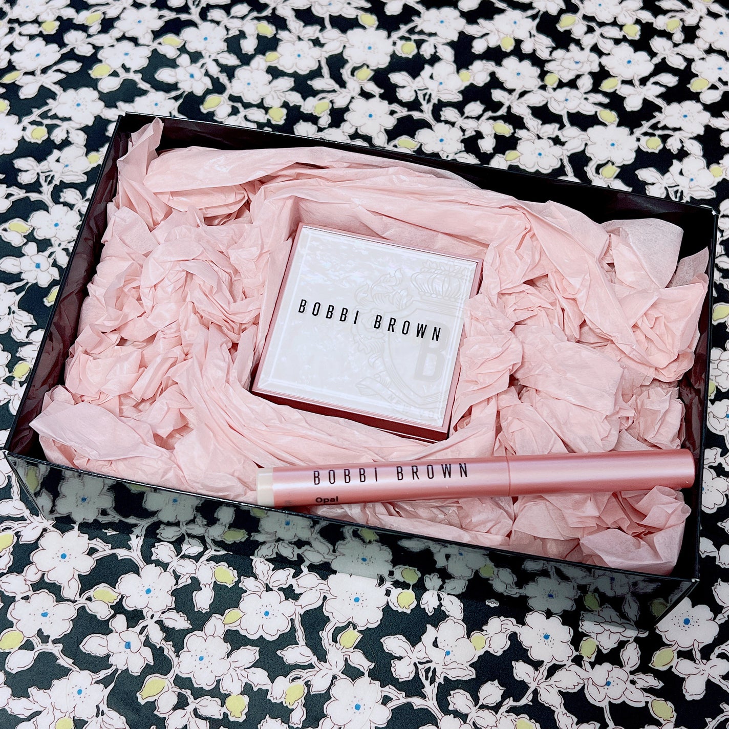 ロングウェア クリーム シャドウ スティック/BOBBI BROWN/スティックアイシャドウを使ったクチコミ(2枚目)