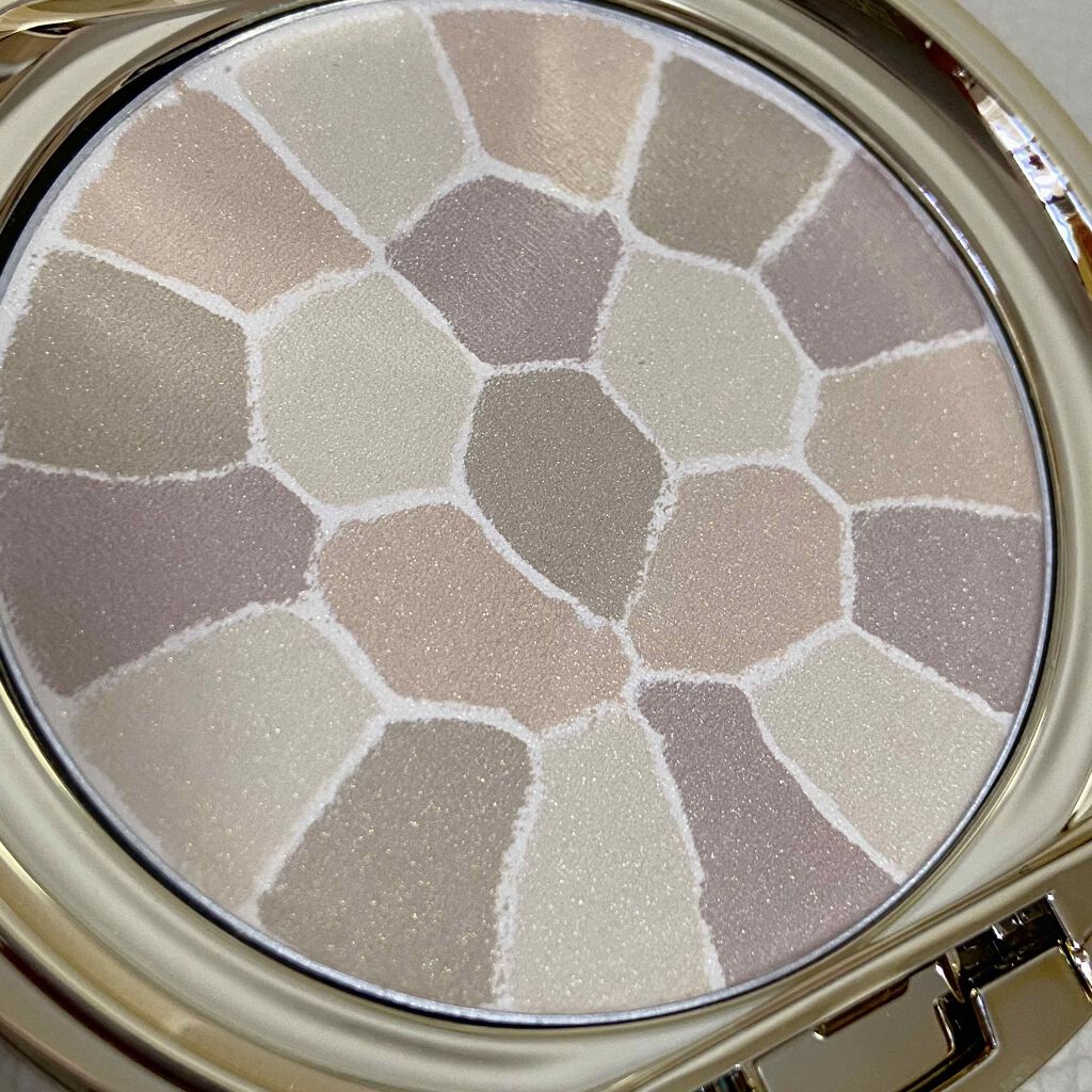 ラ プードル オートニュアンス/Elégance/プレストパウダーを使ったクチコミ（2枚目）