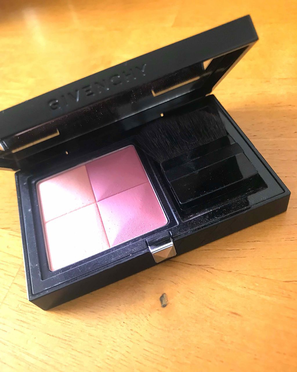 givenchy mister light 2