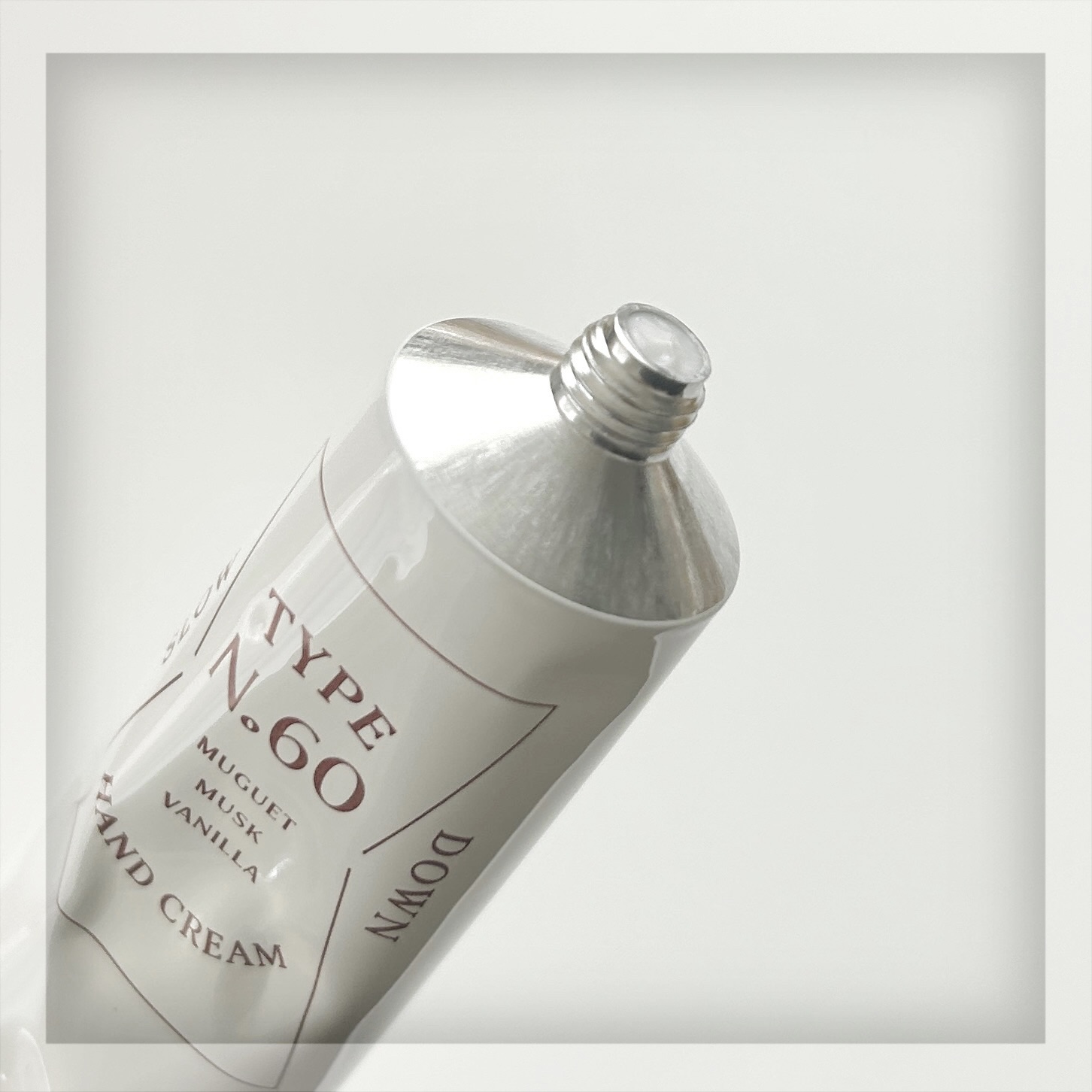 パフュームハンドクリーム /Type No. /ハンドクリームを使ったクチコミ（2枚目）