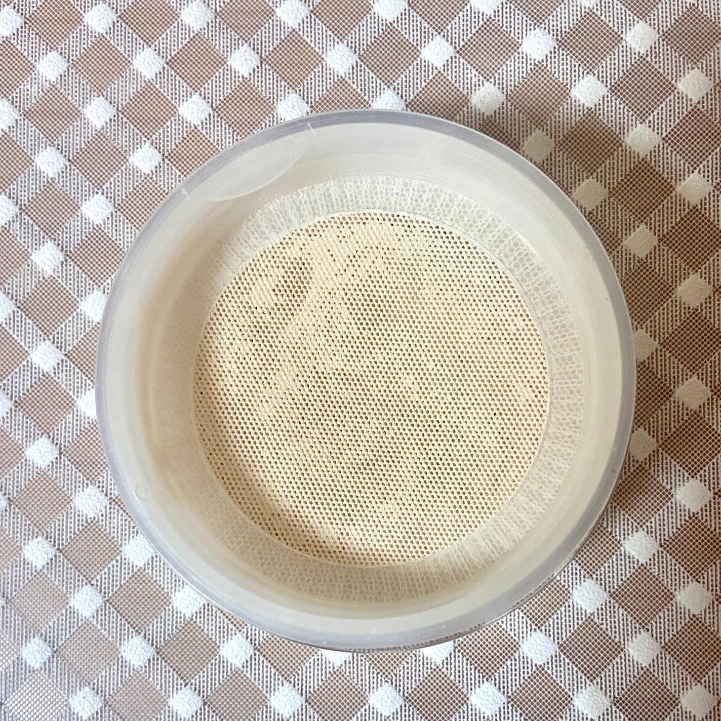 アルティメイトダイアフェネス ルースパウダー/THREE/ルースパウダーを使ったクチコミ(3枚目)