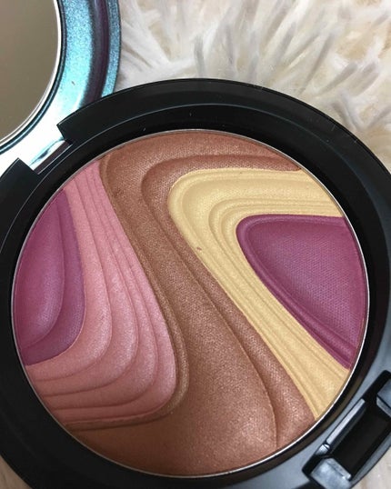 M・A・C パールマット フェイス パウダーのクチコミ「MAC パールマット フェイスパウダー
マザーオーパール
こちら.....」(2枚目)