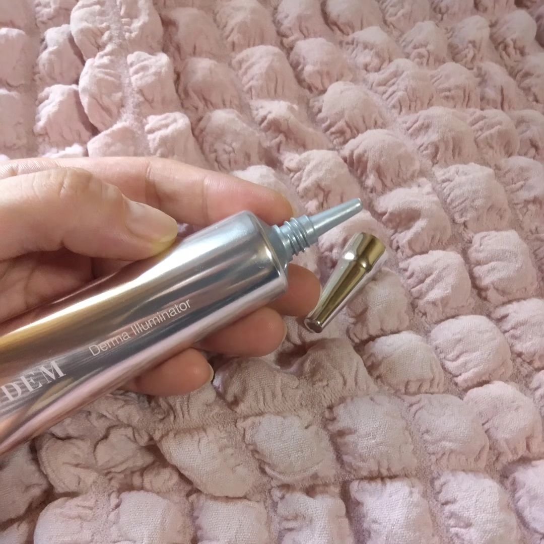 ダーマイルミネーター/ALLUDEM/美容液を使ったクチコミ（2枚目）