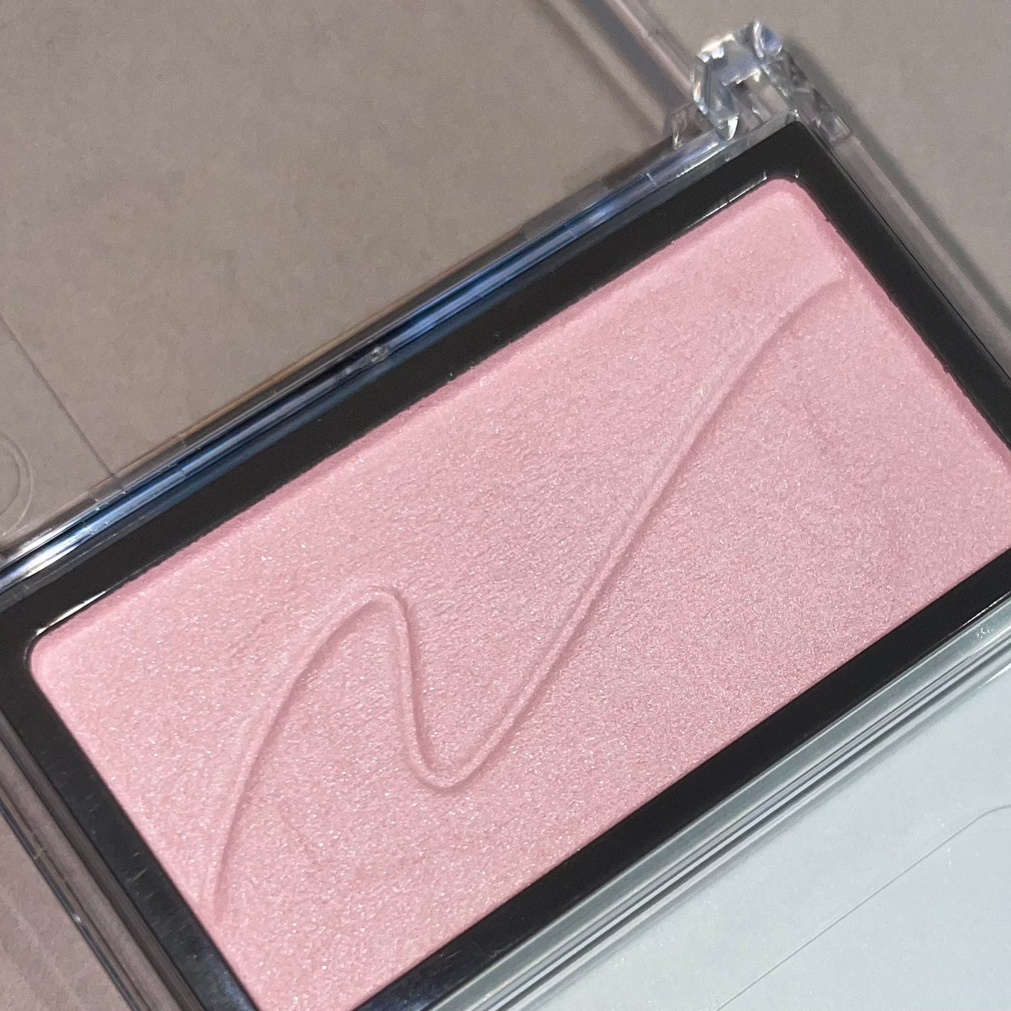 チークブラッシュ/CEZANNE/パウダーチークを使ったクチコミ(2枚目)