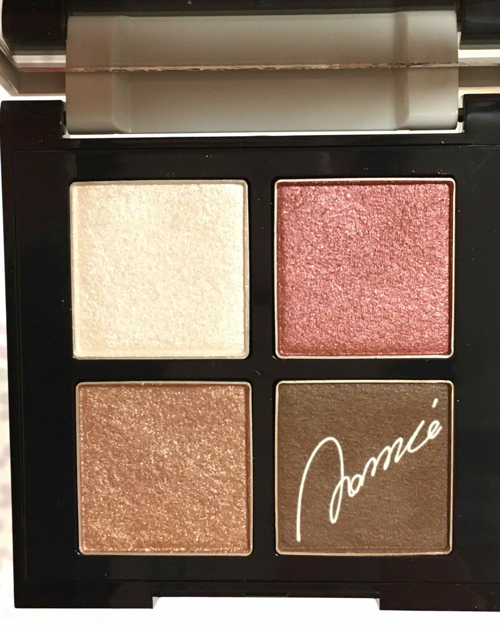 アイカラーパレットNA/Visée/アイシャドウパレットを使ったクチコミ（2枚目）