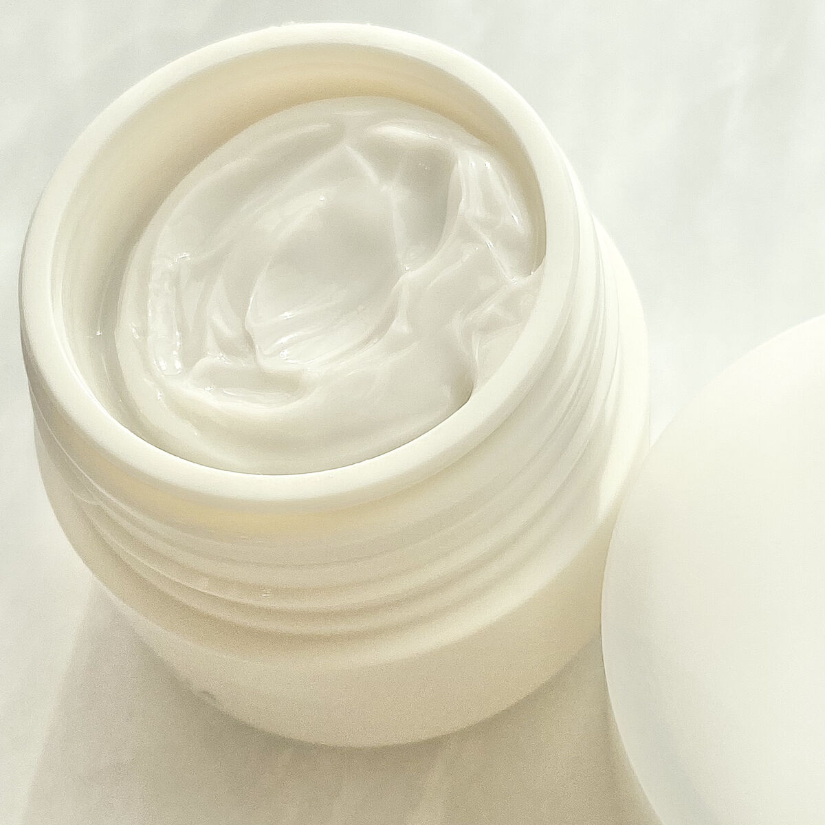 ディセンシア クリーム/DECENCIA/フェイスクリームを使ったクチコミ（2枚目）