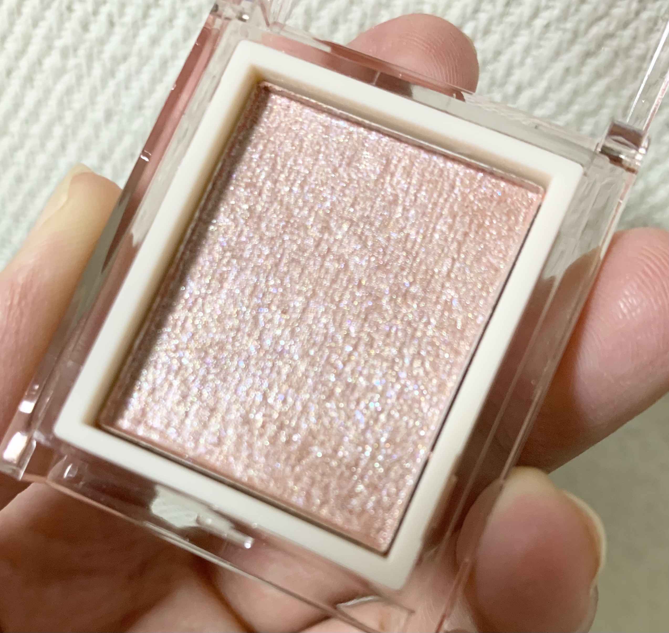 jill leen. シングルムースアイシャドウ/jill leen./単色アイシャドウを使ったクチコミ（2枚目）