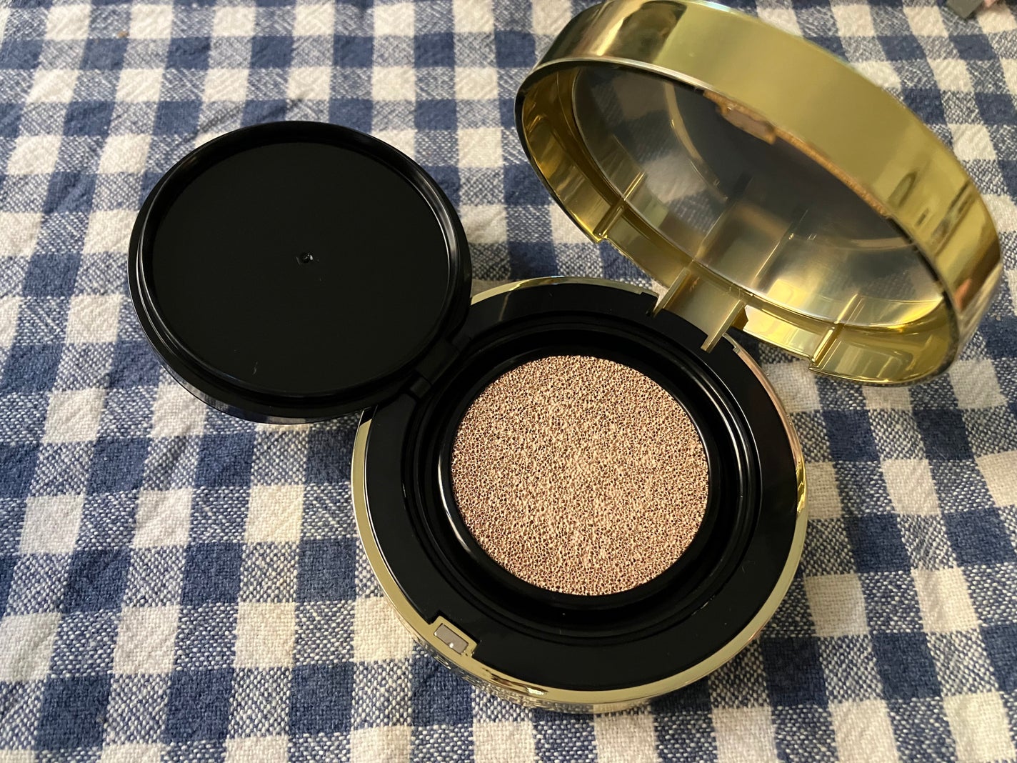 パーフェクティングフィッティング フルカバレッジクッション/LILIBETH/クッションファンデーションを使ったクチコミ(4枚目)