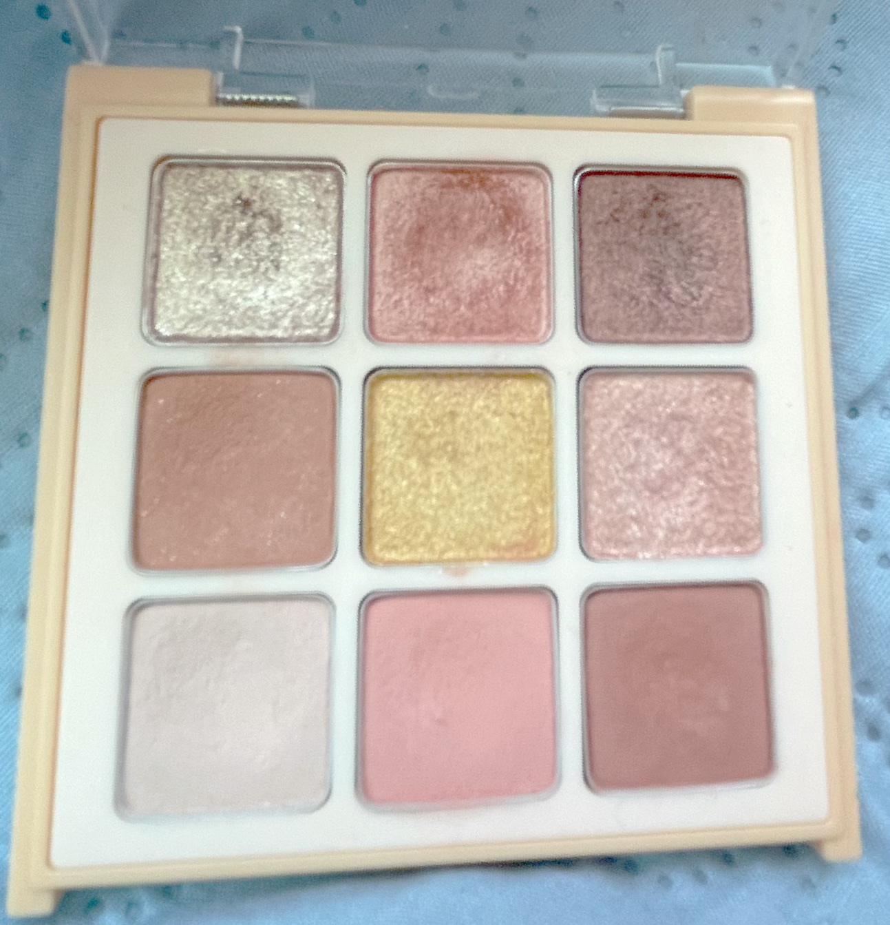 マテリアルカラーパレット/leur charme/アイシャドウパレットを使ったクチコミ（1枚目）