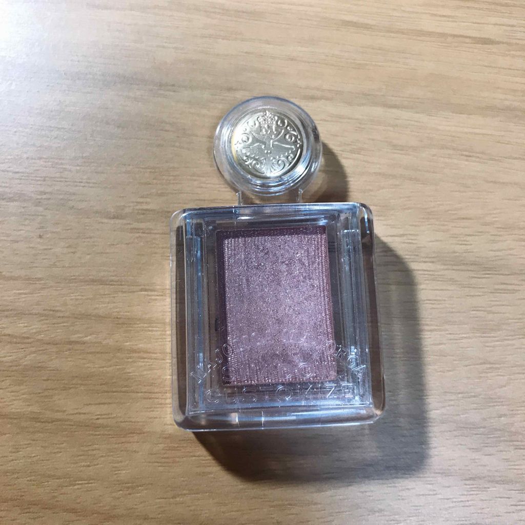 シャドーカスタマイズ/MAJOLICA MAJORCA/単色アイシャドウを使ったクチコミ(1枚目)