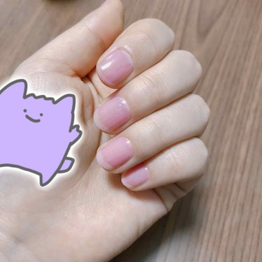 おもちです!
今日も四季彩まといネイルを紹介します💅🏻

今回は『うすごろも』です。
ナチュラルな1度塗りにしてみました!
透ける色なので、塗ってる感があまりないです。

3度目にして気づいたことですが