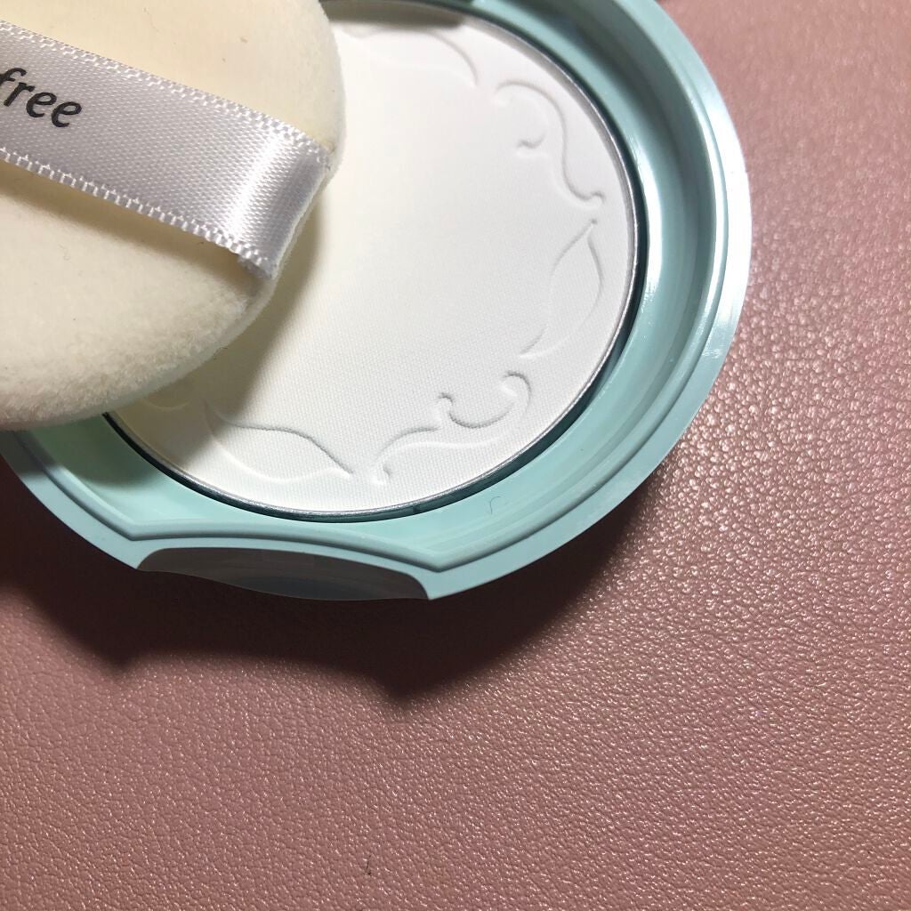ノーセバム ミネラルパクト N/innisfree/プレストパウダーを使ったクチコミ(2枚目)