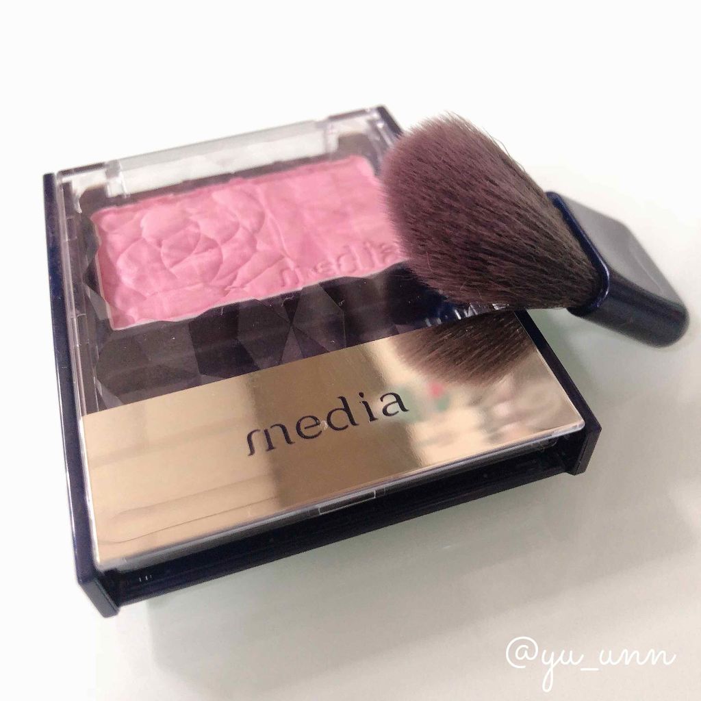 ブライトアップチークN/media/パウダーチークを使ったクチコミ(3枚目)