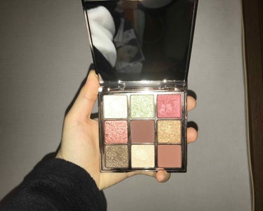 9COLOR EYE SHADOW BOX /HOJO/アイシャドウパレットを使ったクチコミ（2枚目）