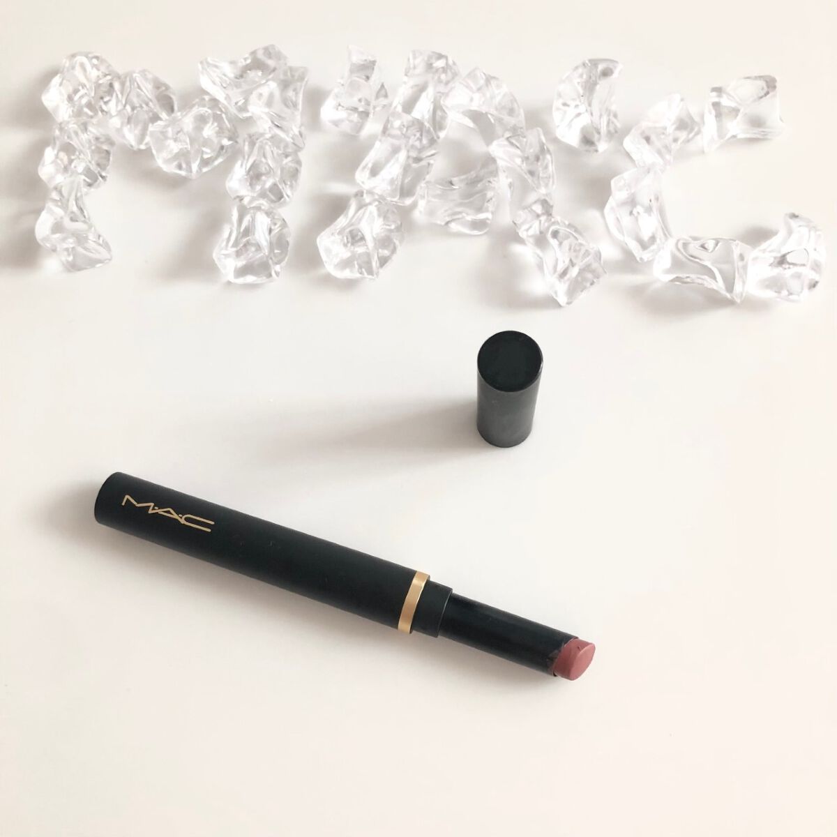 パウダー キス ベルベット ブラー スリム リップスティック/M・A・C/口紅を使ったクチコミ(2枚目)